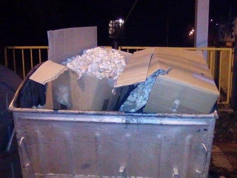 Kontejner sa pilicima