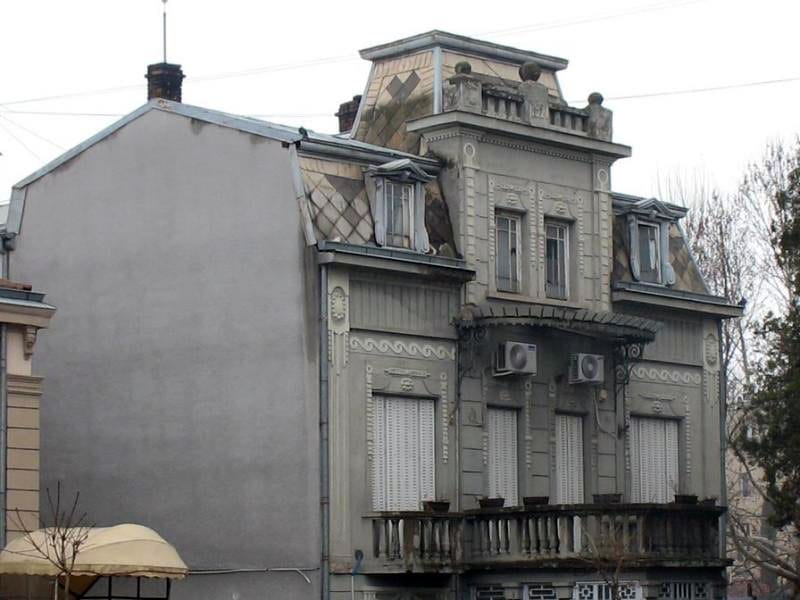 Narodni muzej nis foto wikimedia CrnBombarder