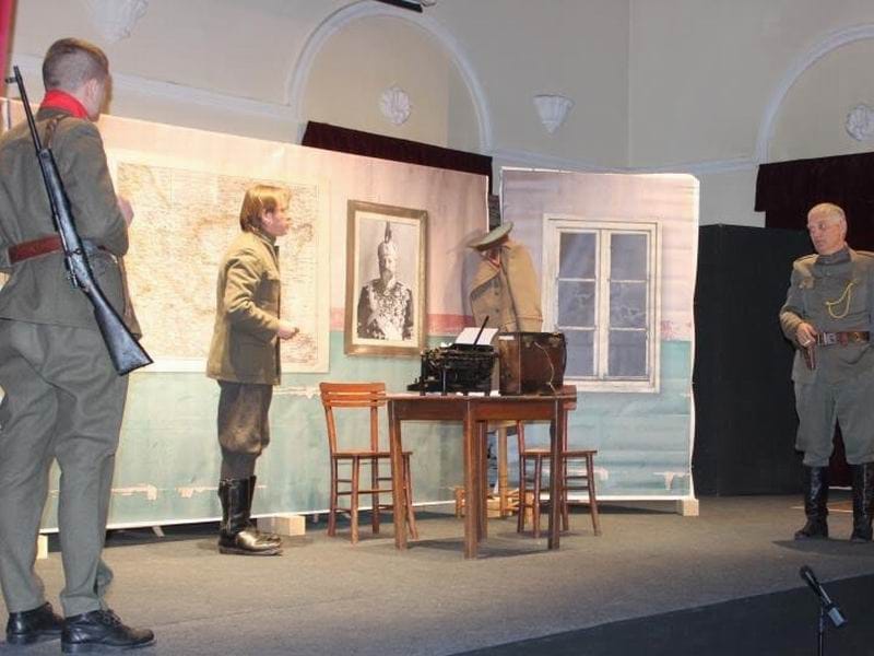 predstava Udovicko kolo foto I M