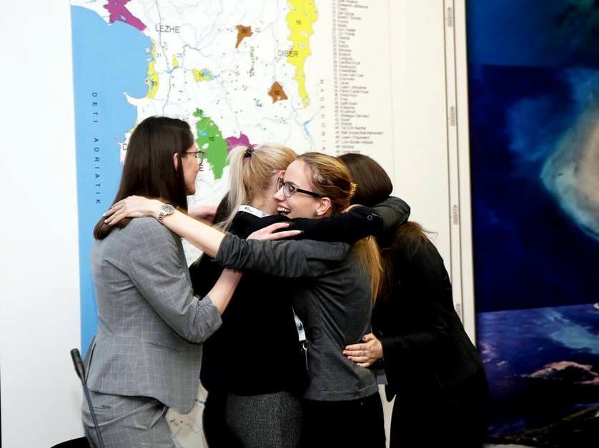 Pravni fakultet Nis pobednice foto FB Regional Moot Court Competition