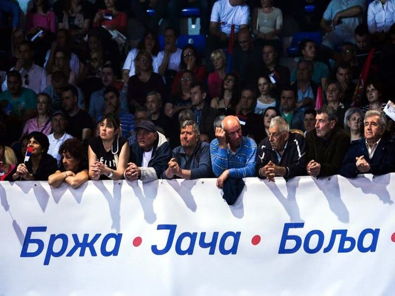 Prikupljanje glasova za Vučića u niškim preduzećima i Kliničkom centru 1 sns foto vanja keser