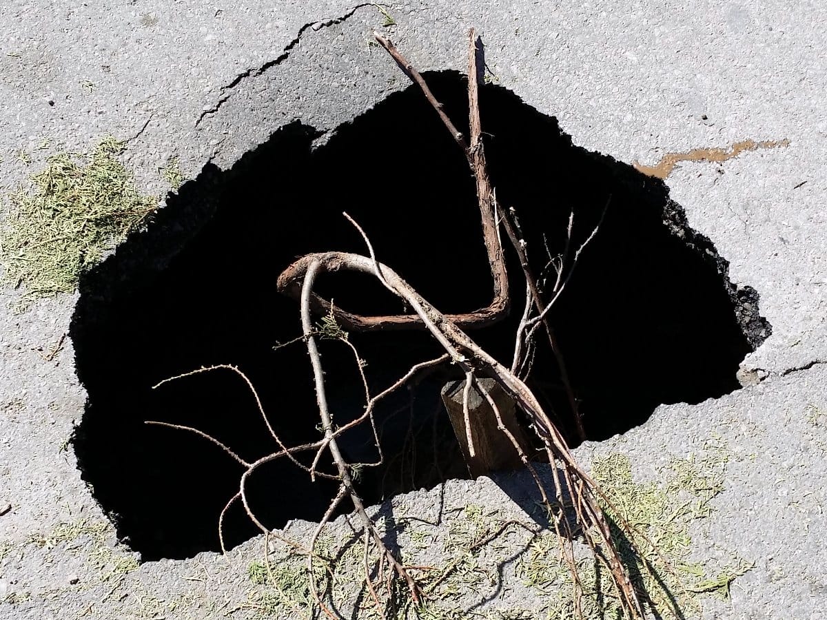 krater borivoja gojkoivca M K