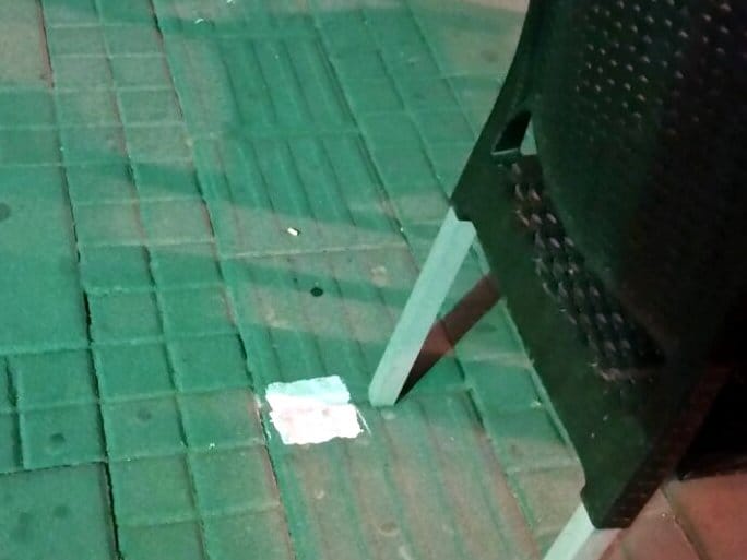 Planirali da letnje bašte u Nišu postave preko staze za slepe 5 stolica obrenoviceva foto citalac2