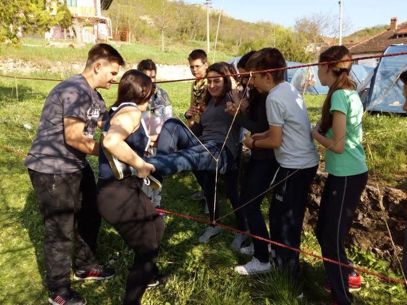 Izviđači iz Bele Palanke i Pirota se družili i učili u Krupcu 18 800x600 Izvidjaci Odred Remizijana