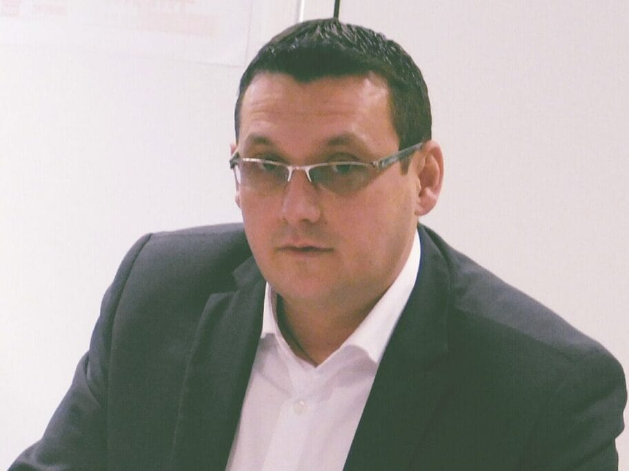 GoranMladenovic2016v2