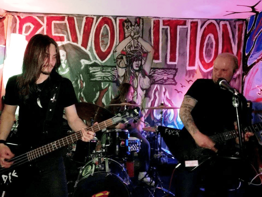 Revolution Dusica Antic