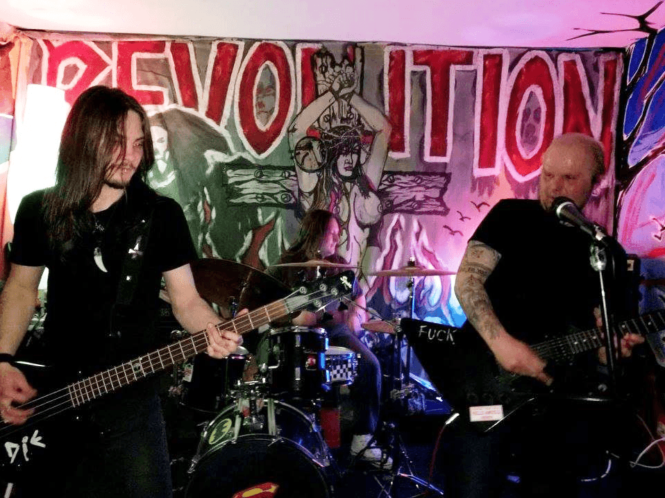 Revolution Dusica Antic