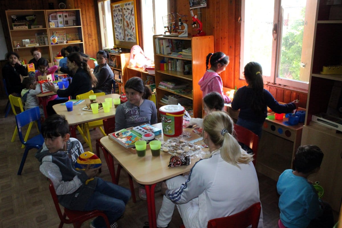 Biblioteka igracaka3 foto Petar Todorovic