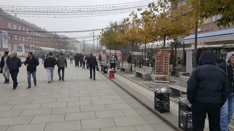 Pešačka zona u centru Prištine