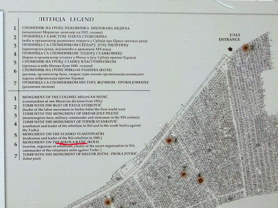 Nova tabla na Starom groblju foto JV