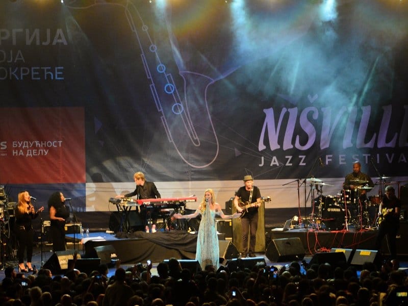 800x600 dzos stoun vanja keser