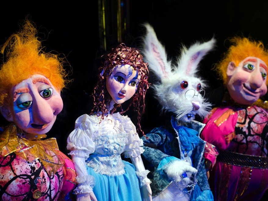 Alisa u zemlji cuda foto Pozoriste lutaka Nis