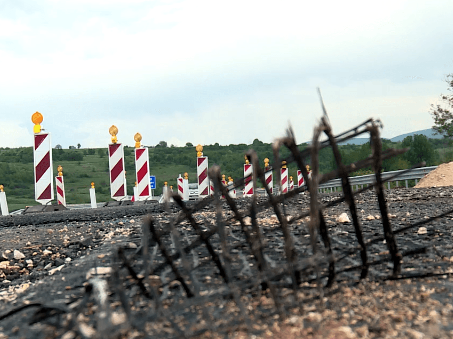 Svečano otvoreni deo auto-puta kod Pirota još se popravlja 7 auto put foto n1