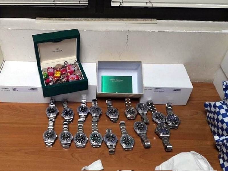 kopije rolexa foto uprava carina