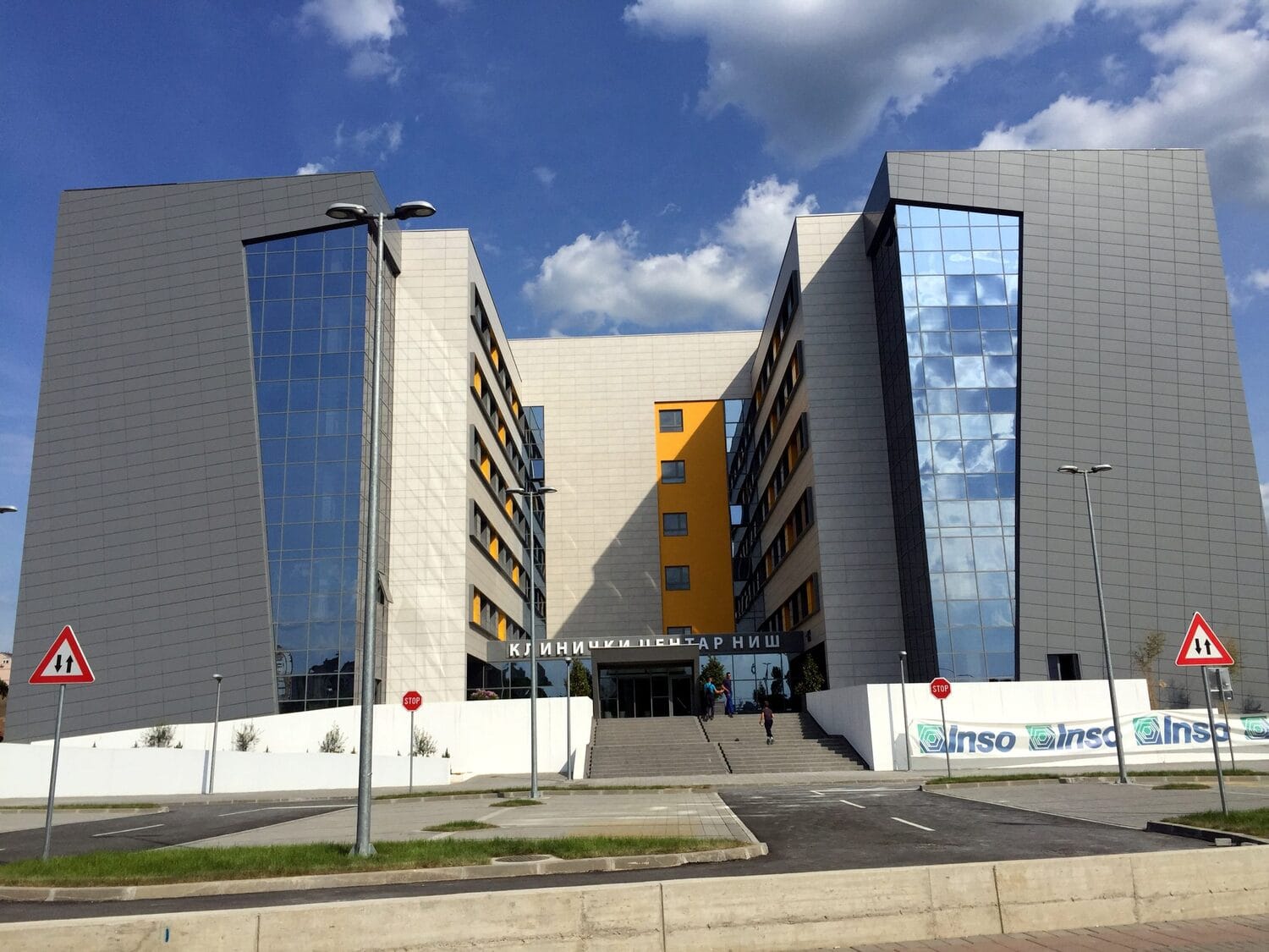 Poništen tender za već ugrađenu opremu novog kliničkog centra u Nišu 1 klinicki centar foto jv predrag blagojevic scaled