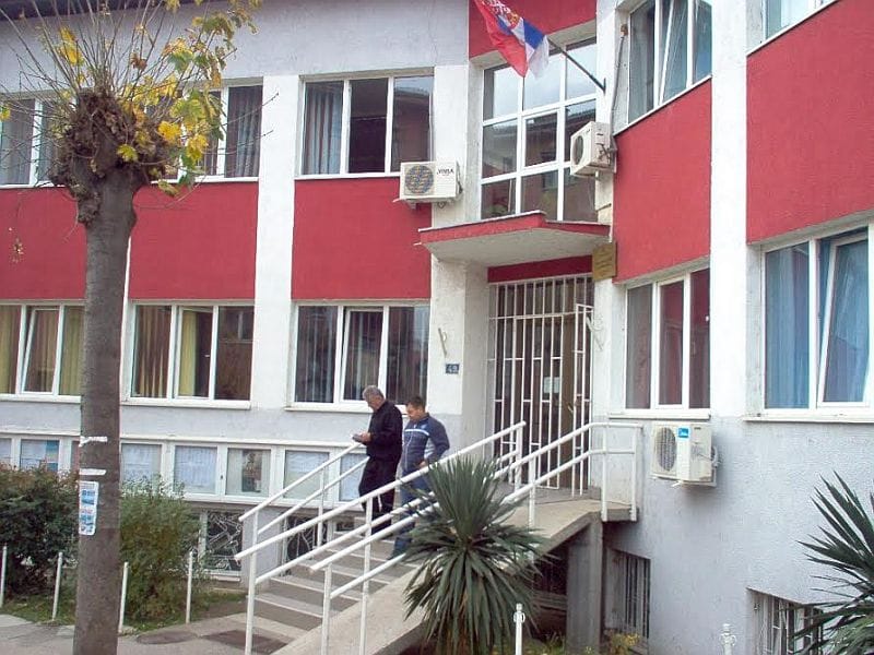 Prokupačka Filijala NZS tokom konkursa promenila uslove za samozapošljavanje 2 Filijala Nacionalna sluzba za zaposljavanje Prokuplje foto Lj M