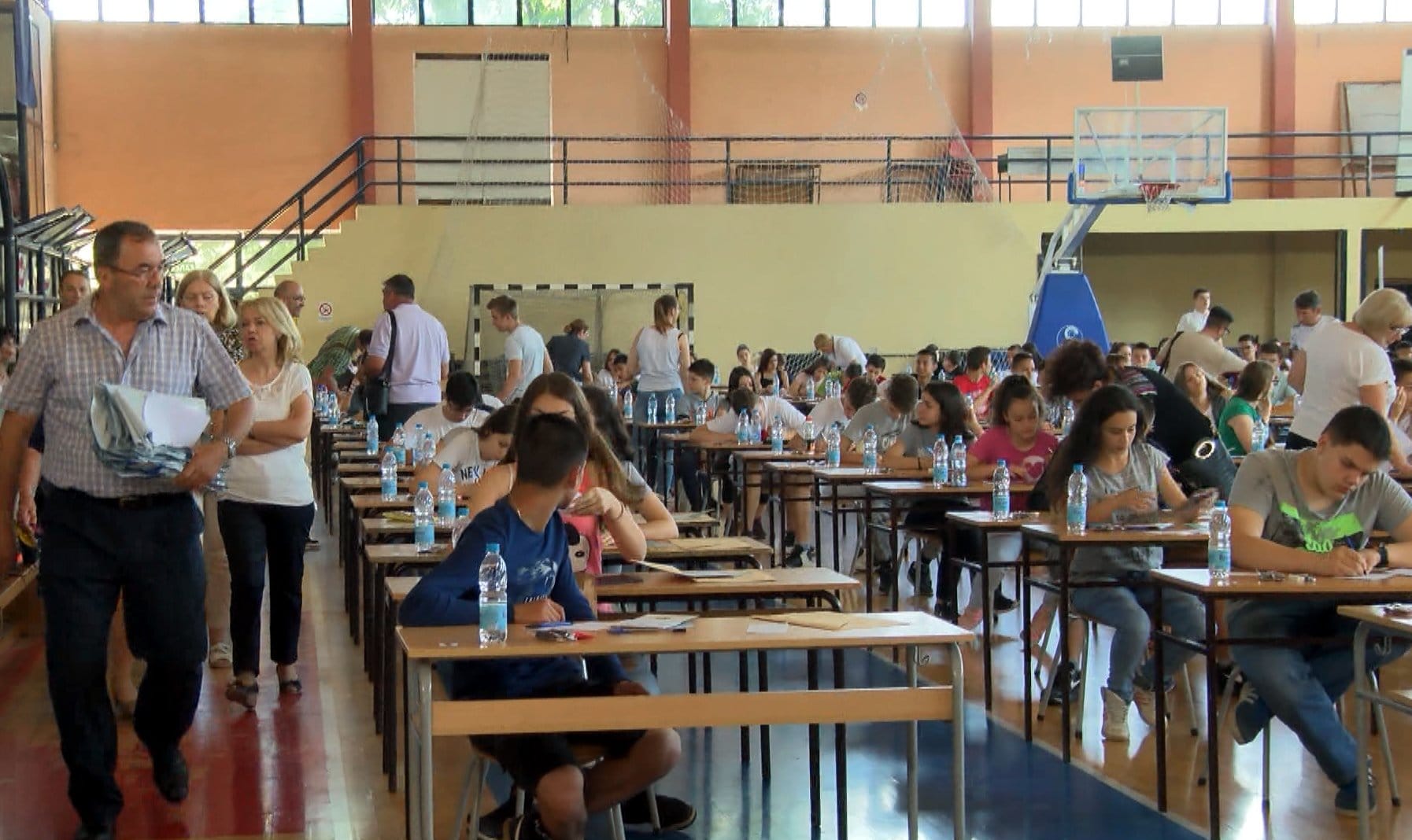 Sutra test iz matematike, prekosutra kombinovani