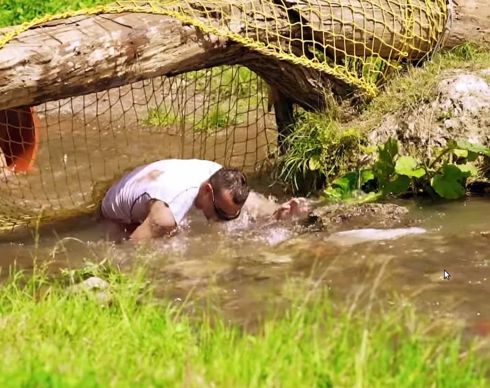 Trka Jelasnica lavirint ilustracija print screen youtube