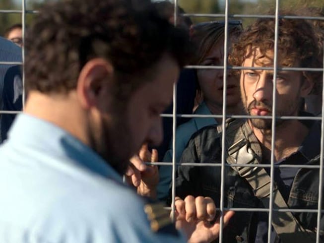 Projekcija filma o distopiji u kojoj je Srbija obećana zemlja 2 scena iz filma foto euinfokutak