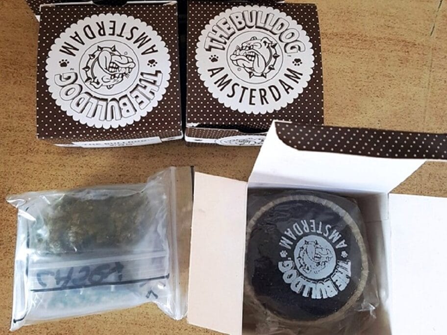 Kolaci od kanabisa foto Uprava carine