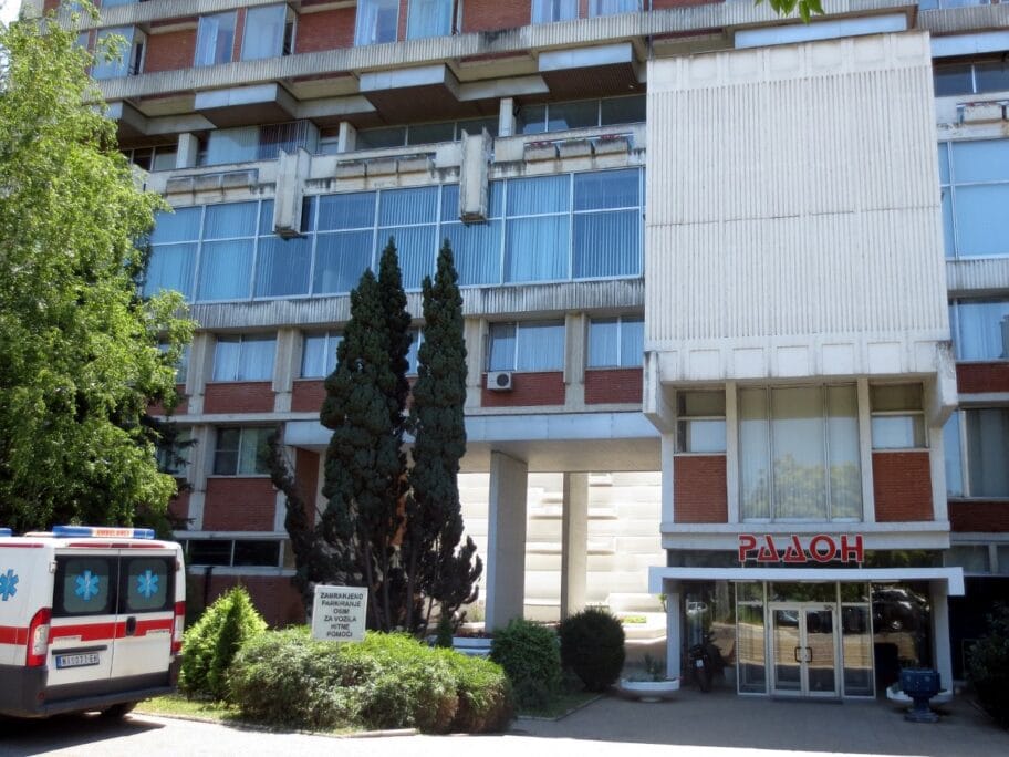 radon niska banja foto z m