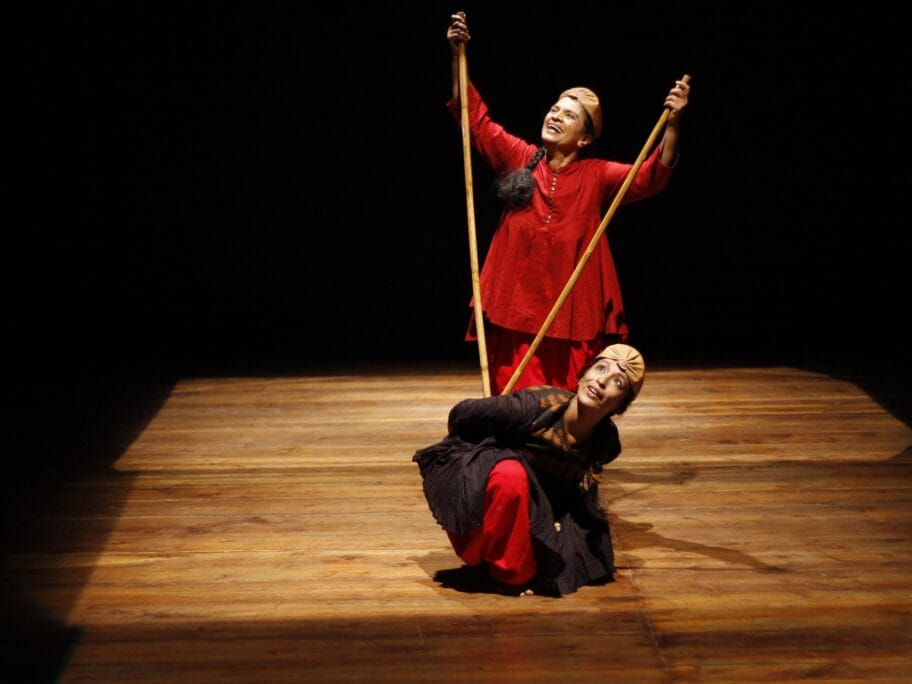 Indijska predstava gostuje u Banovini 16 Indijska predstava foto promo