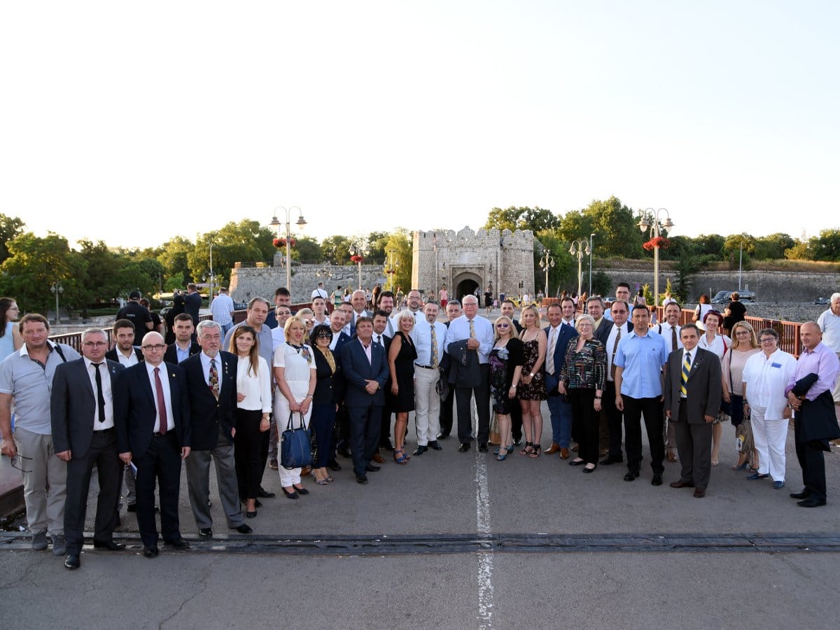 Predsednik svetskih rotarijanaca posetio Niš 1 rotarijanci foto B R