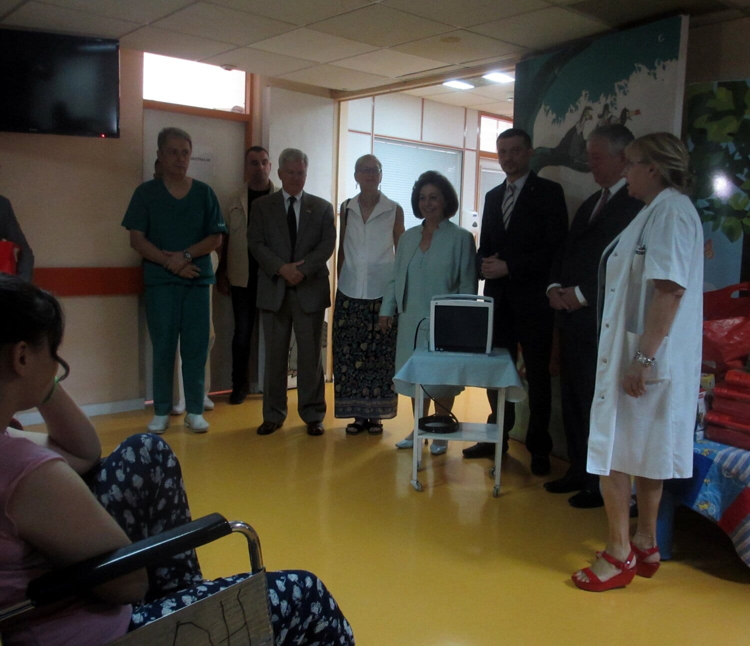 Aparat-za-dečiju-hirurgiju;-foto:-JV-J.-A.-