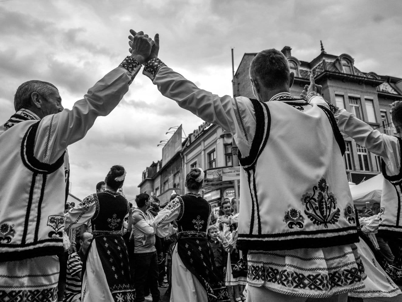 Folklorci defile foto Vanja Keser