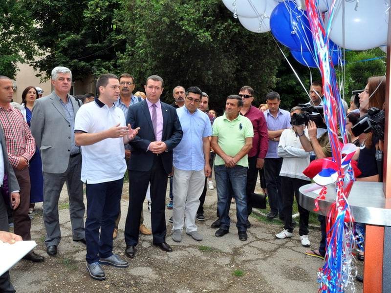 ruzic na otvaranju u pk foto lj m