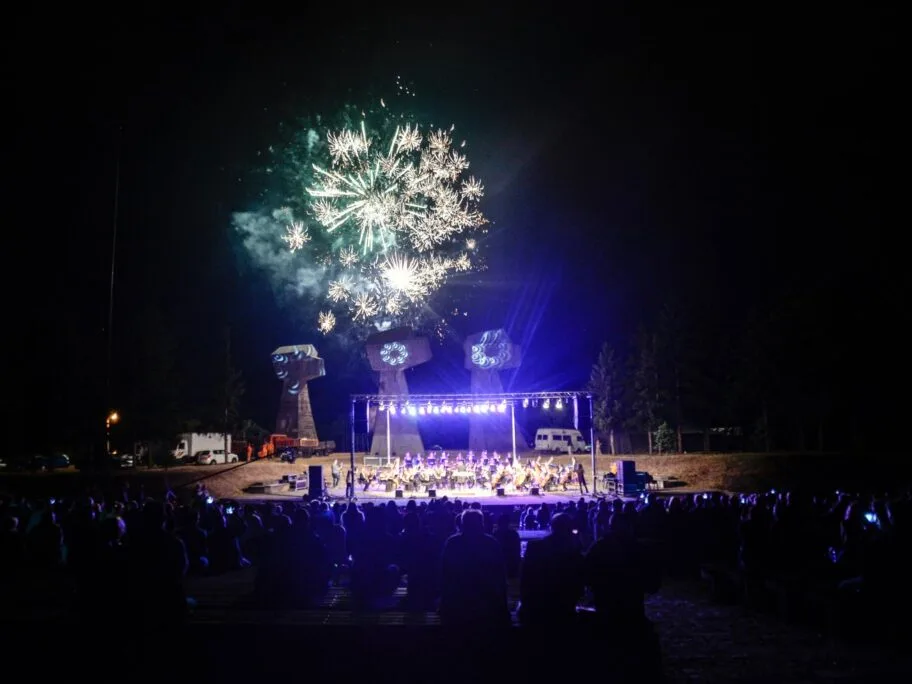 Ponovo koncert za "ljubav i mir u svetu" u Spomen-parku Bubanj 9 Koncert Bubanj foto Vanja Keser
