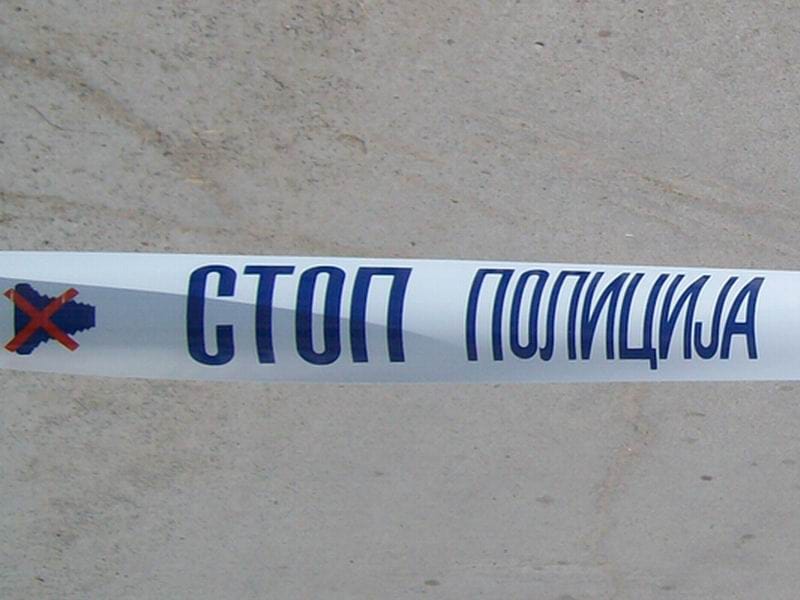 Pucnjava na Stočnom trgu, ranjen muškarac 15 Policija traka foto A K