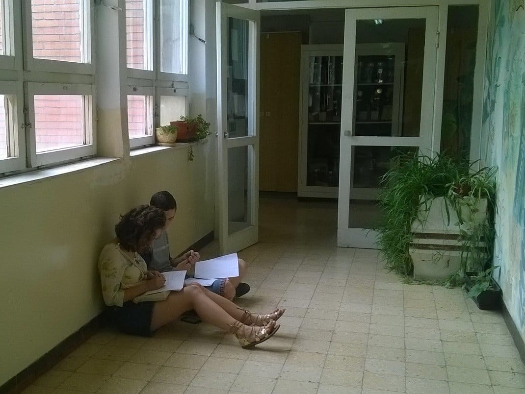 Pripremanje timova za glavnu debatu foto Milica Jovanovic