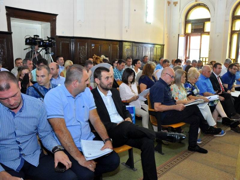 sednica so prokuplje 1 foto lj m