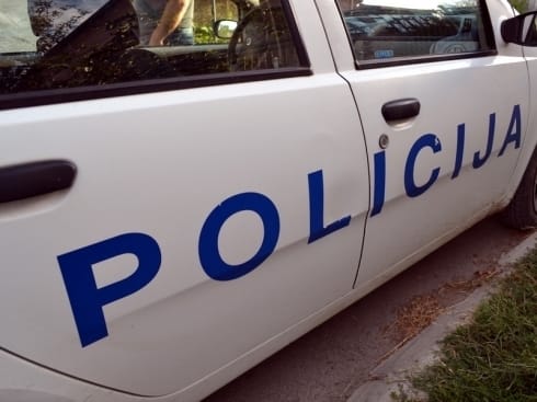 Policija ilustracija KOSTA JUzne vesti