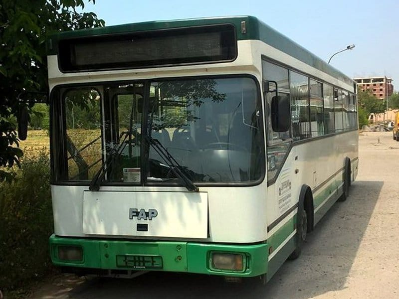 Neispravan autobus1 foto S K