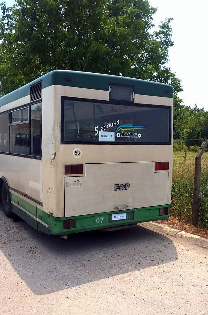 Neispravan autobus2 foto S K