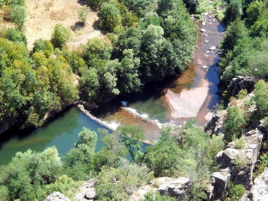 Više od 1.000 ljudi se pomolilo za spas Toplodolske reke 9 Toplodolska reka foto Aleksandar Jovanovic