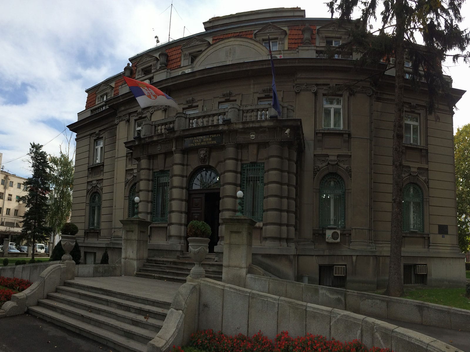 Gradska kuca Nis foto JV P Blagojevic