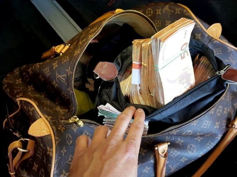 verc novca foto uprava carina