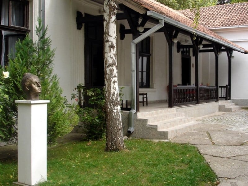 Likovna kolonija u Sicevu foto GSLU