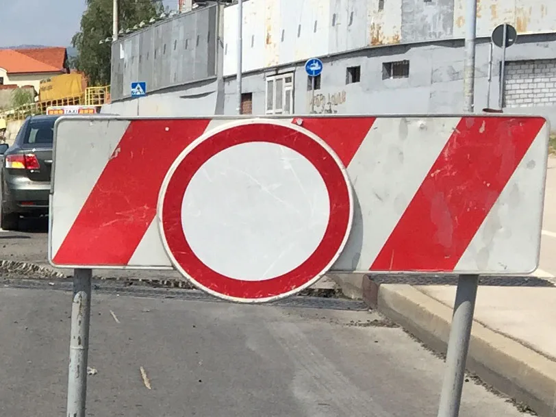 zatvorena ulica foto JV P Blagojevic