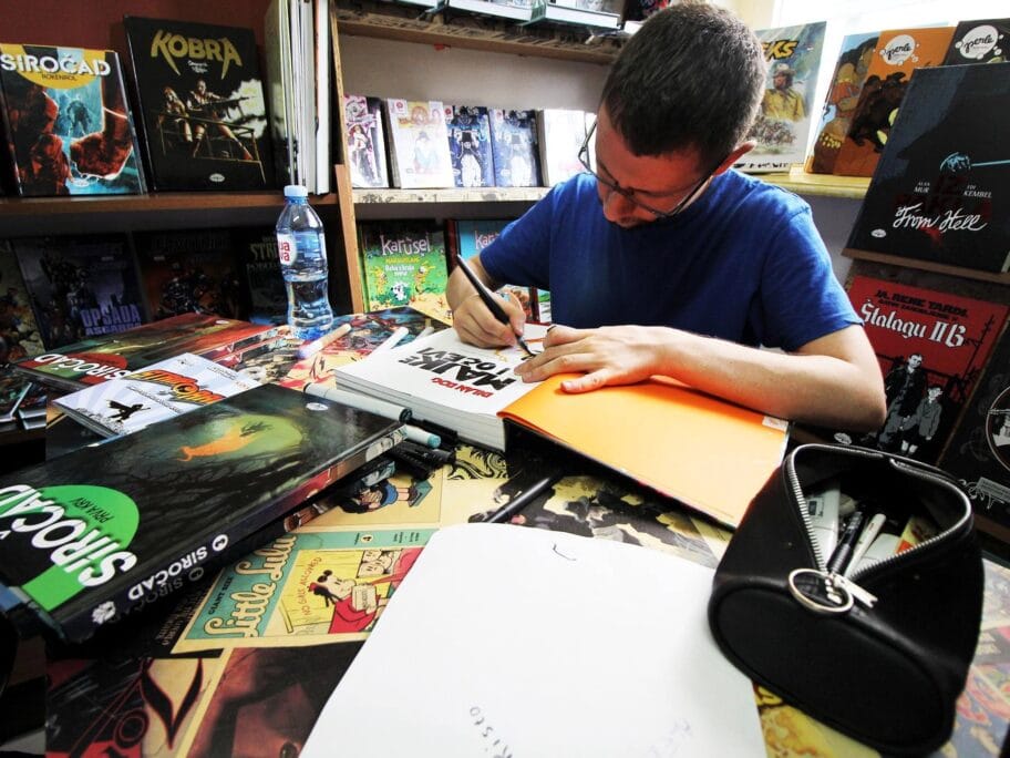 idji Kavenago u striparnici Juzni Darkwood autor Dusan Mladenovic