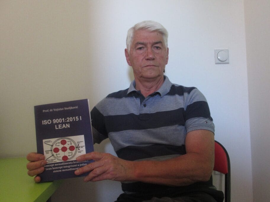 Niški profesor u penziji otkriva tajne uspešnog poslovanja po japanskom sistemu 14 Vojislav Stoiljkovic foto JV scaled