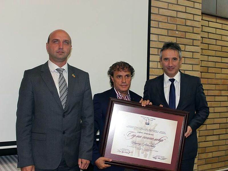 Novkoviću dodeljeno priznanje povodom Dana oslobođenja Vranja 10 dobitnik javnog priznanja Rade Novkovic foto i m