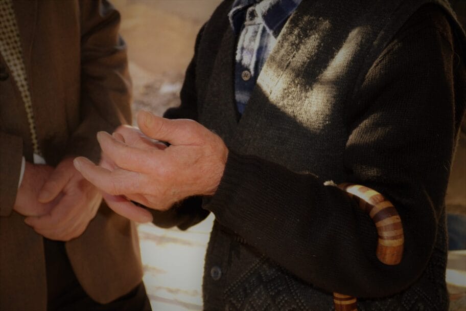 stare i iznemogle osobe foto alekandar kostic scaled