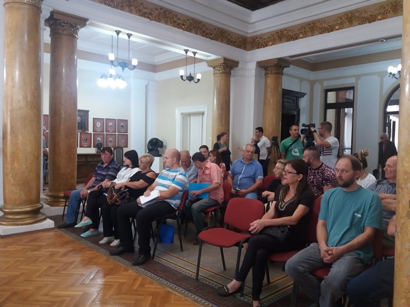 potpisivanje-ugovora-2