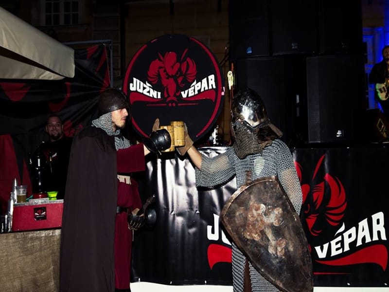 Viteska-druzina-Zmajeva-griva,-foto---Festival-zanatskog-piva