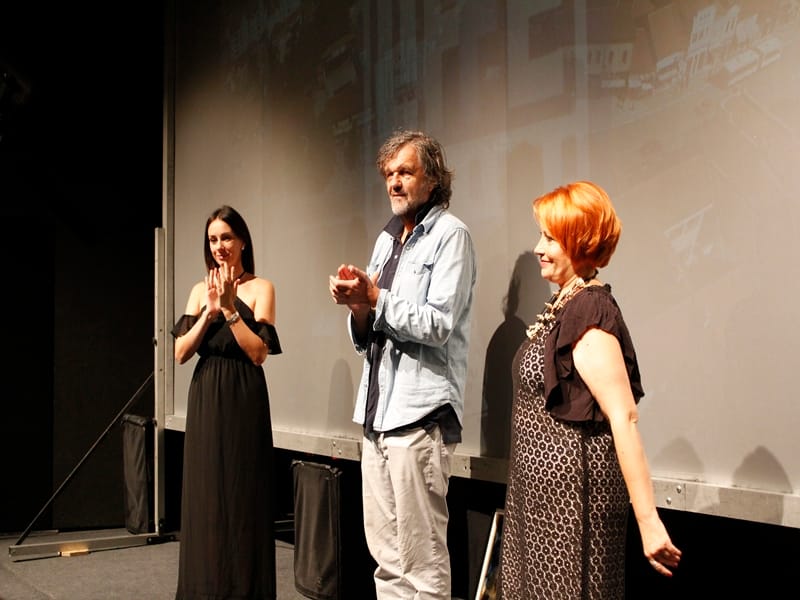 projekcija filma Na mlecnom putu Narodno pozoriste Leskovac foto Stefan Stamenkovic