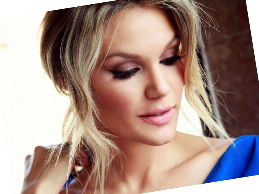 Lena Kovacevic foto lenakovacevic com printskrin